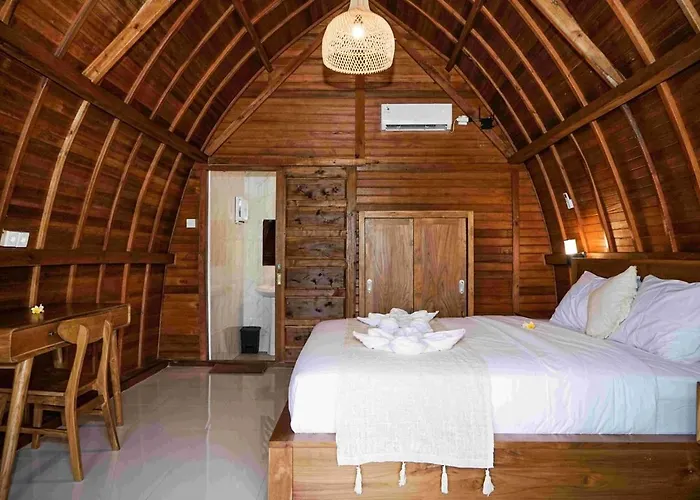 Santhara Canggu Wooden House Appartamento Pererenan