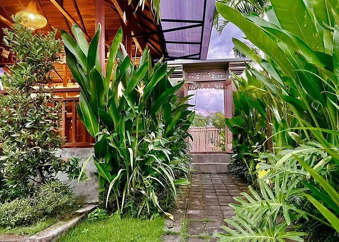 Appartamento Santhara Canggu Wooden House