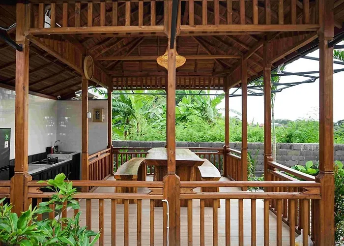 Appartement Santhara Canggu Wooden House *