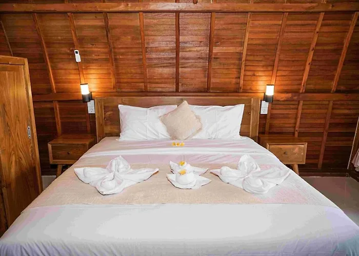 Appartamento Santhara Canggu Wooden House *